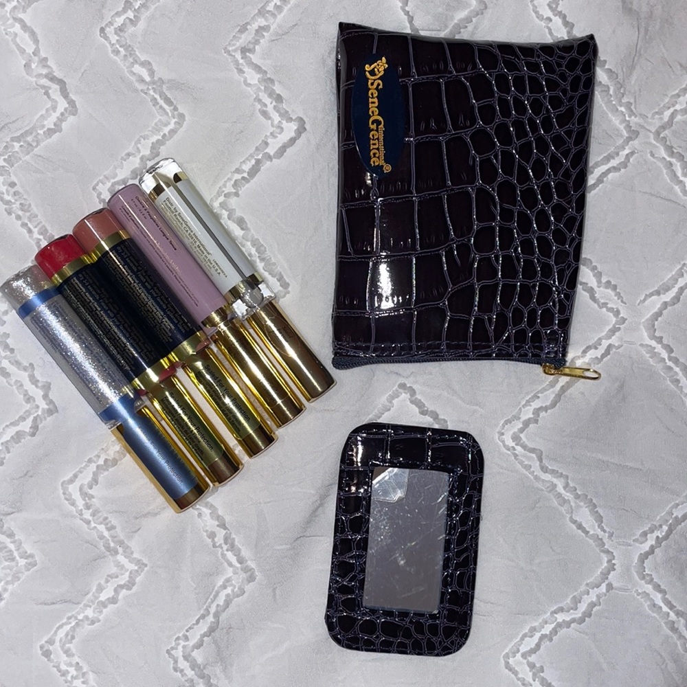 Senegence eyes and lip set